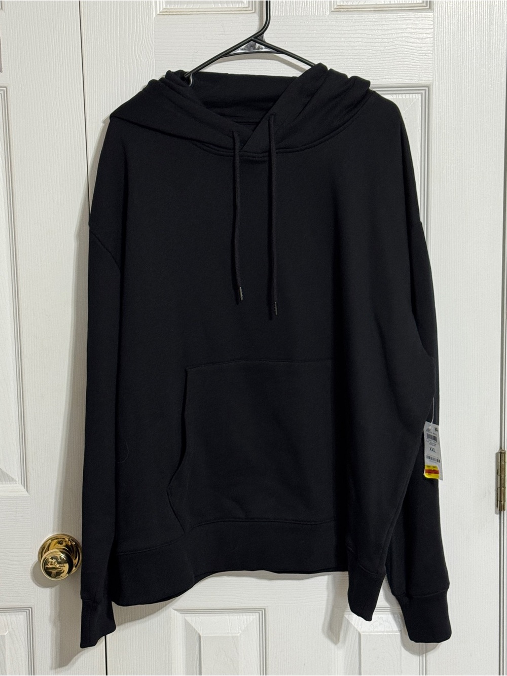 Men's Black Hooded Sweatshirt with Kangaroo Pocket